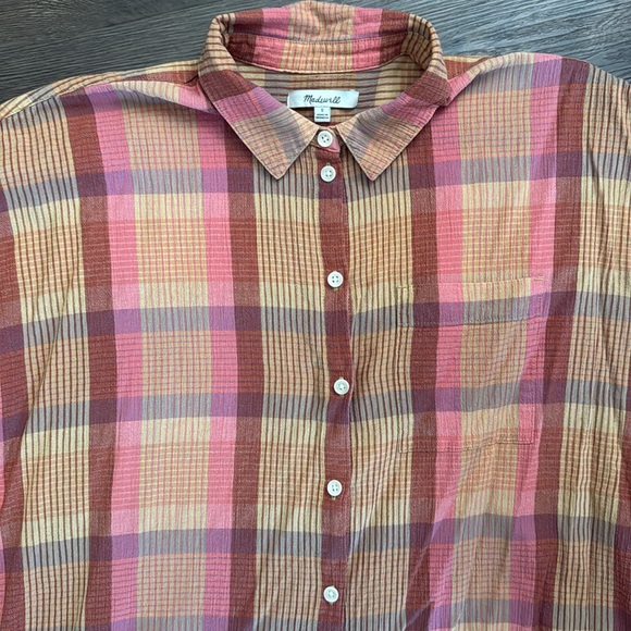 Daily Shirt - Picture 9 of 9